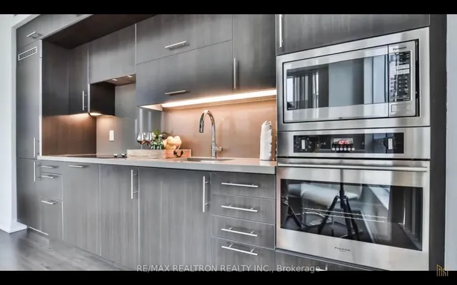 Additional image 7 of 5 Sheppard Ave Unit 2020