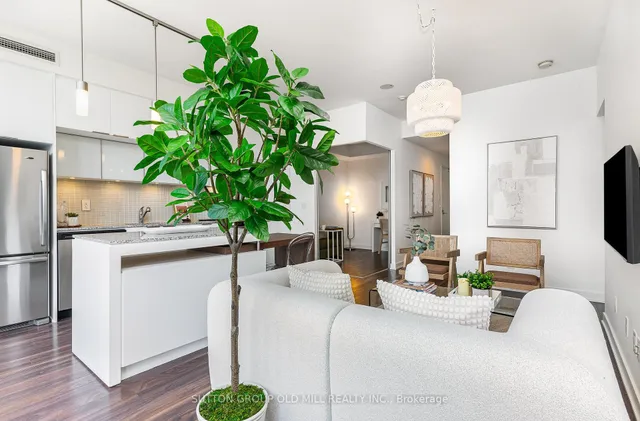 Additional image 4 of 110 Charles St Unit 3504