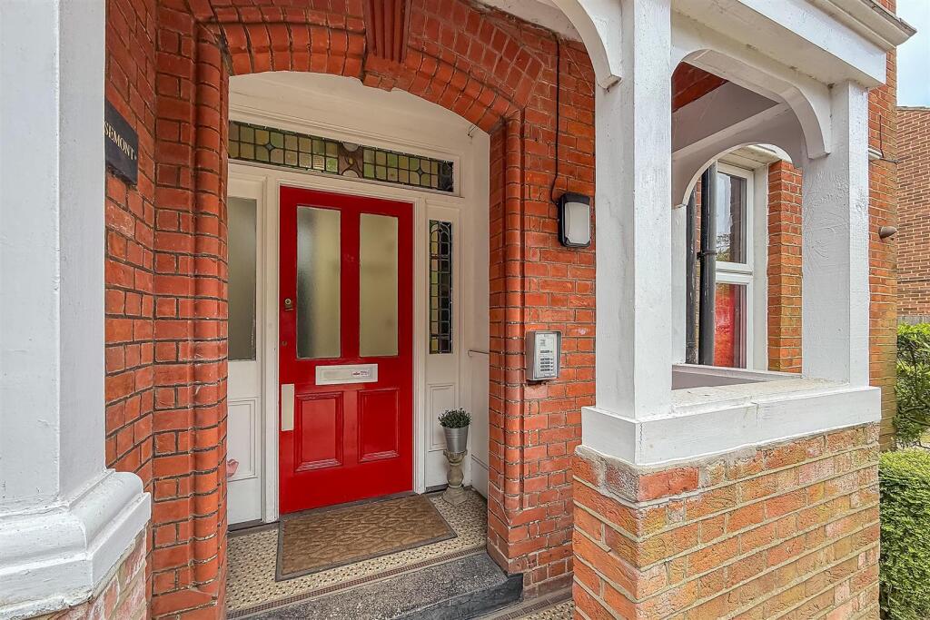 Additional image 14 of London Road, St Albans