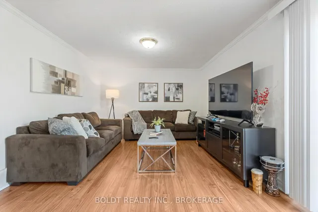 Additional image 22 of 124 Quaker Cres