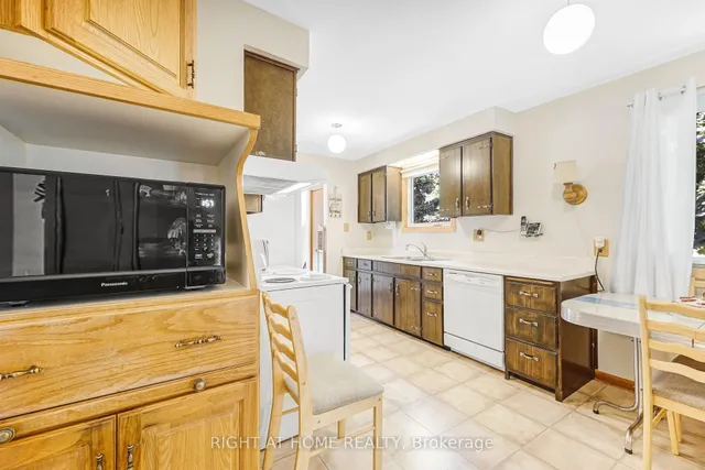 Additional image 7 of 2 Rushmore Cres