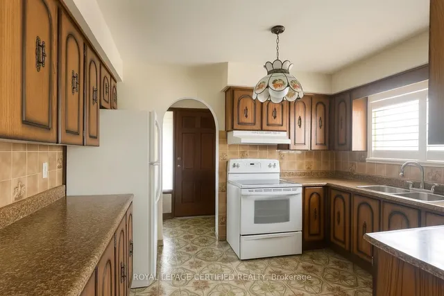 Additional image 2 of 216 Margaret Ave