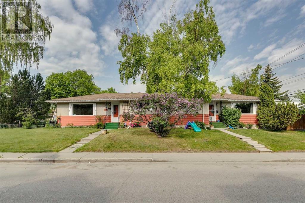 153 & 151 Lissington Drive SW|Calgary, Alberta T3E5E5