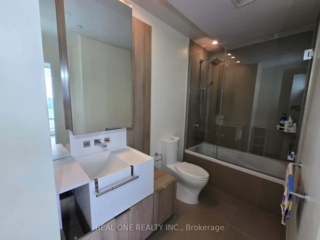 Additional image 26 of 1 BLOOR St Unit 4205