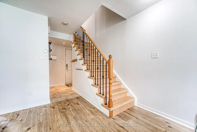 Additional image 4 of 8 Frances Loring Lane Unit 2