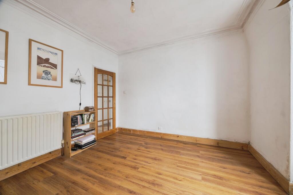 Additional image 3 of 12 Raeburn Place, Aberdeen, AB25