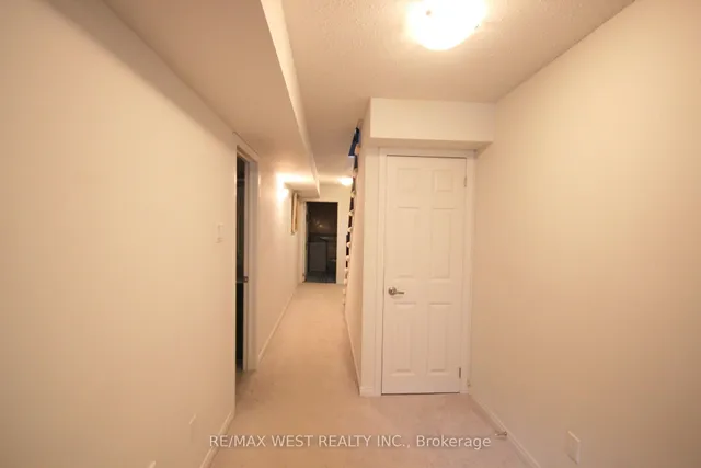 Additional image 47 of 57 Utopia Way