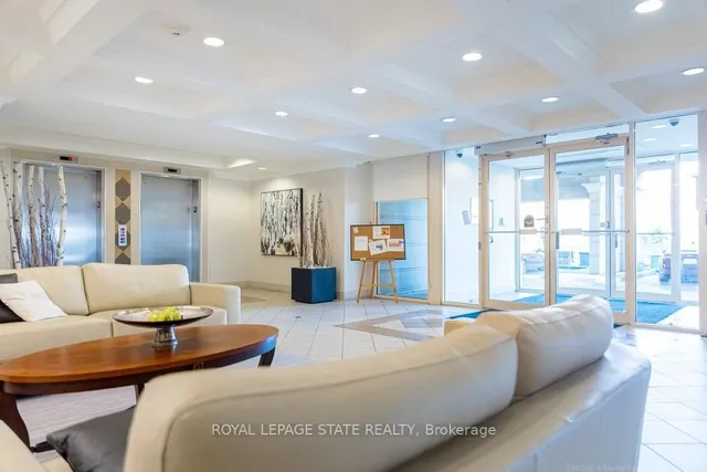 Additional image 26 of 2000 Creekside Dr Unit 805