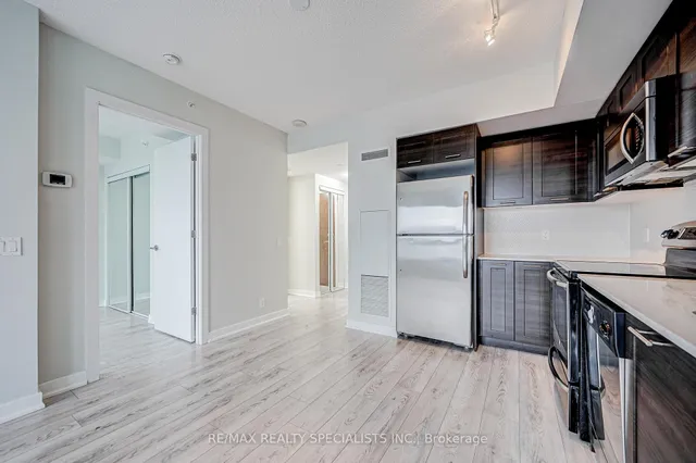 房产图片 11 - 多伦多湖滨大道2220号601单元