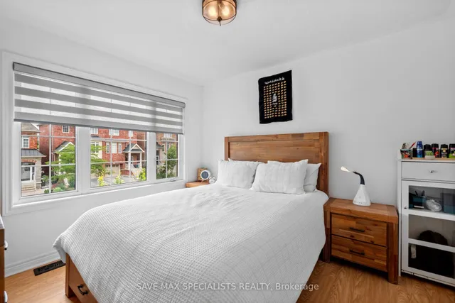 Additional image 33 of 21 Isaac Devins Blvd