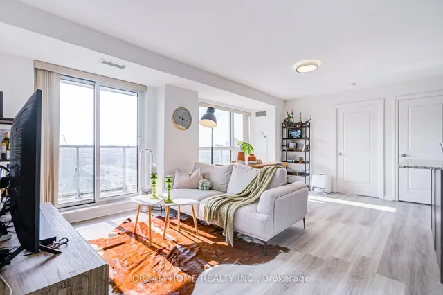 房产图片 14 - 2015 Sheppard Ave 单元904