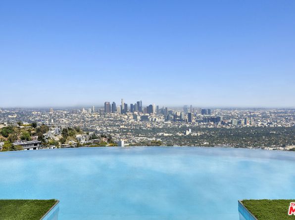 1622 Viewmont Dr, Los Angeles, CA 90069