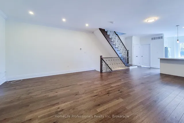 Additional image 13 of 111 Wilson St Unit 7