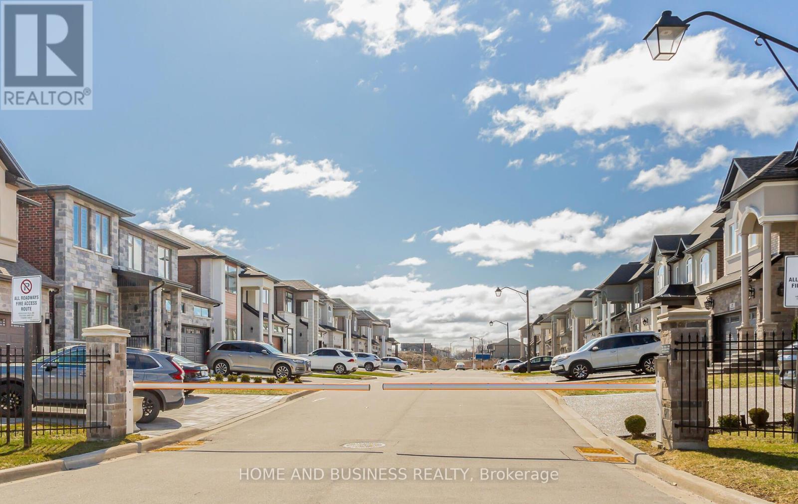 Property image for 27 DEERFIELD LANE|Hamilton (Meadowlands), Ontario L9K0K2