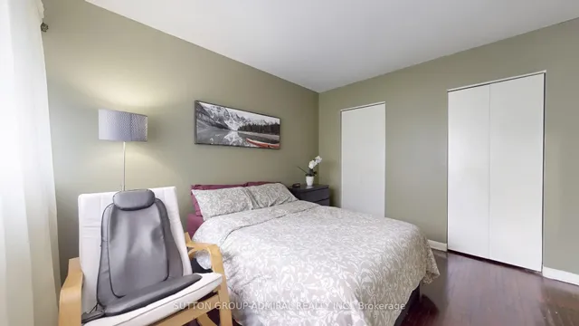 房产图片 21 - 22 Tandridge Cres 单元 812