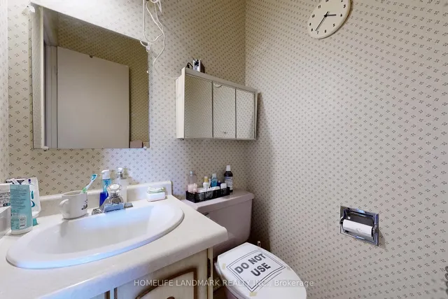 Additional image 26 of 32 L'amoreaux Dr