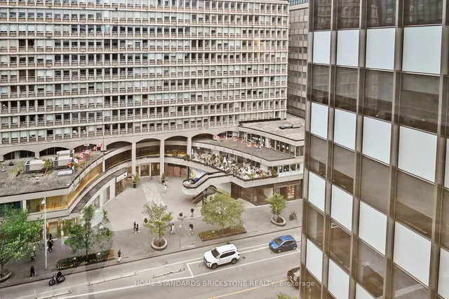 Additional image 39 of 110 Bloor St Unit 1009