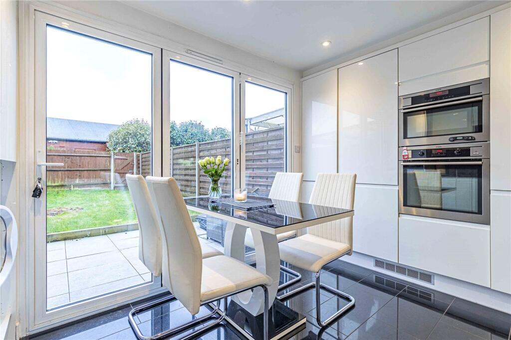 Additional image 5 of High Street, London Colney, St. Albans, Hertfordshire, AL2