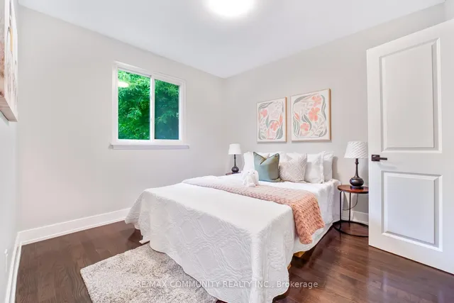 Additional image 32 of 22 Miramar Cres