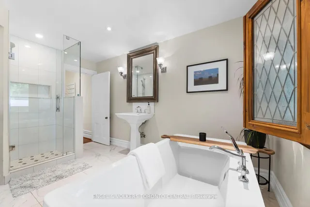 Additional image 30 of 424 Sackville St