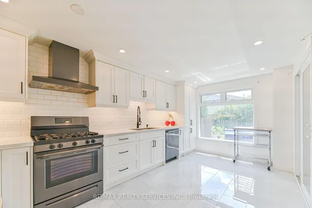 Additional image 19 of 73 Pathfinder Cres