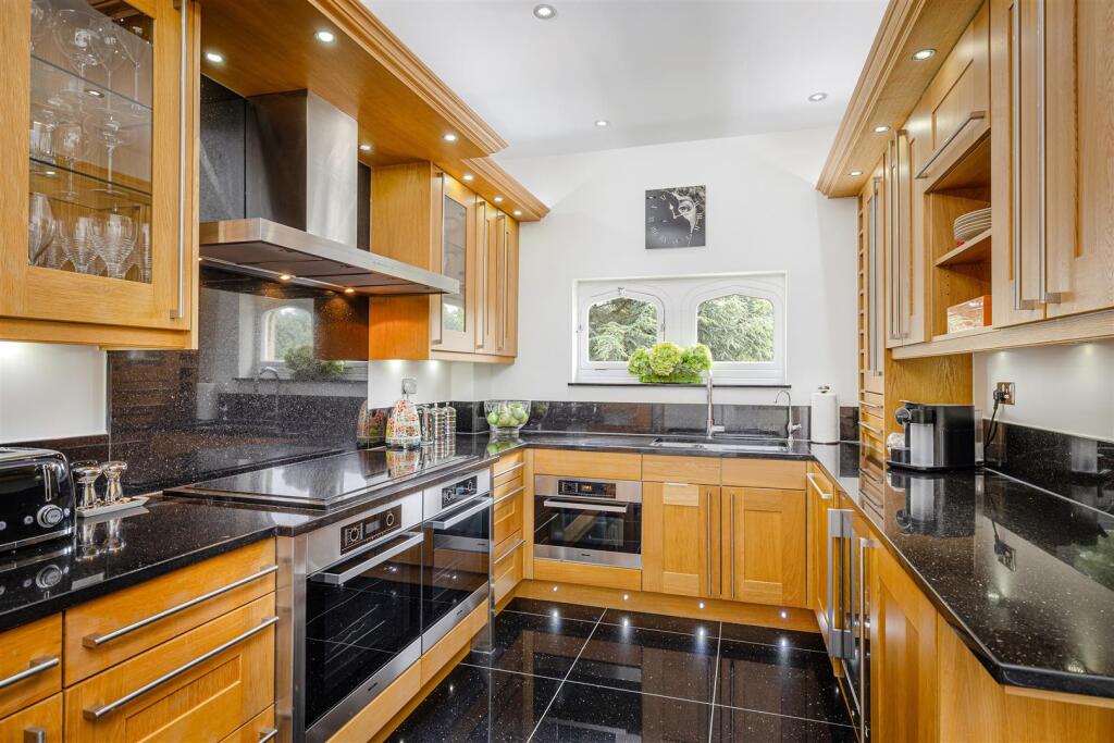 Additional image 9 of Bedwell Park, Cucumber Lane, Essendon