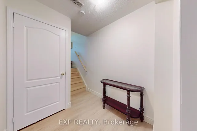 房产图片 13 - 95 Decker Hollow Circ