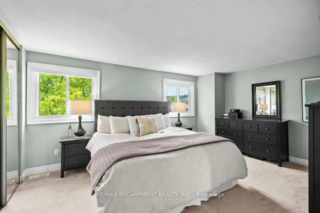 Additional image 19 of 29 HERITAGE Dr Unit 19