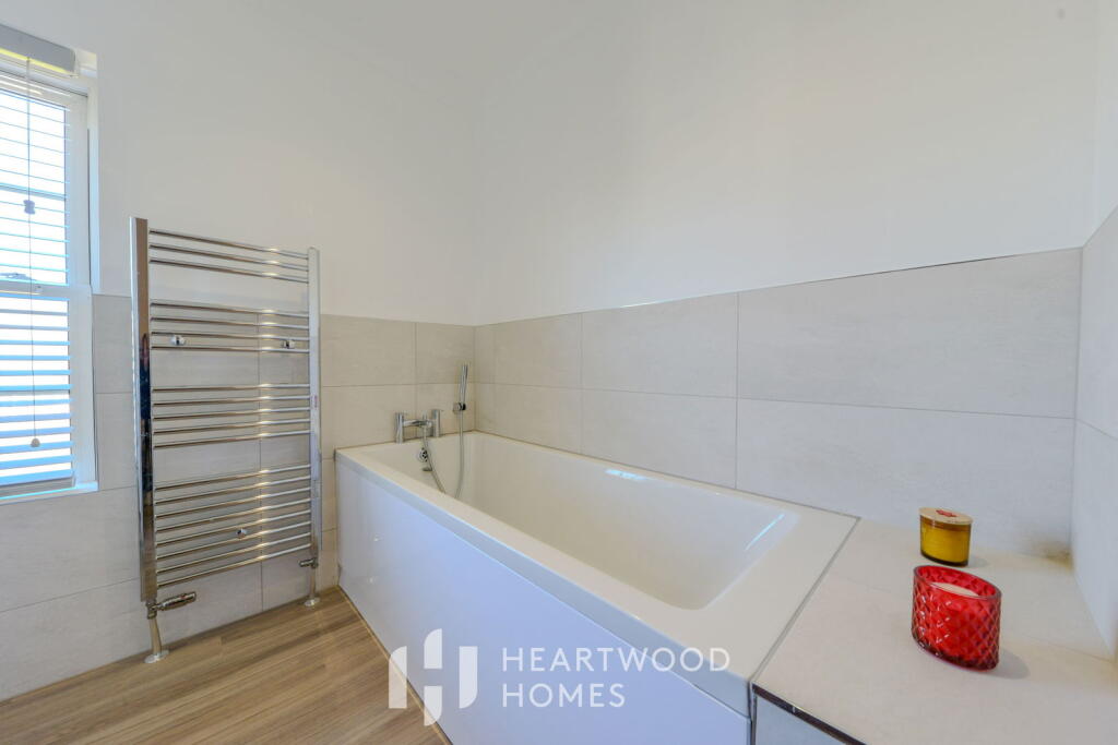 Additional image 24 of The Well House, Tollgate Road, Colney Heath, St. Albans, AL4 0PY