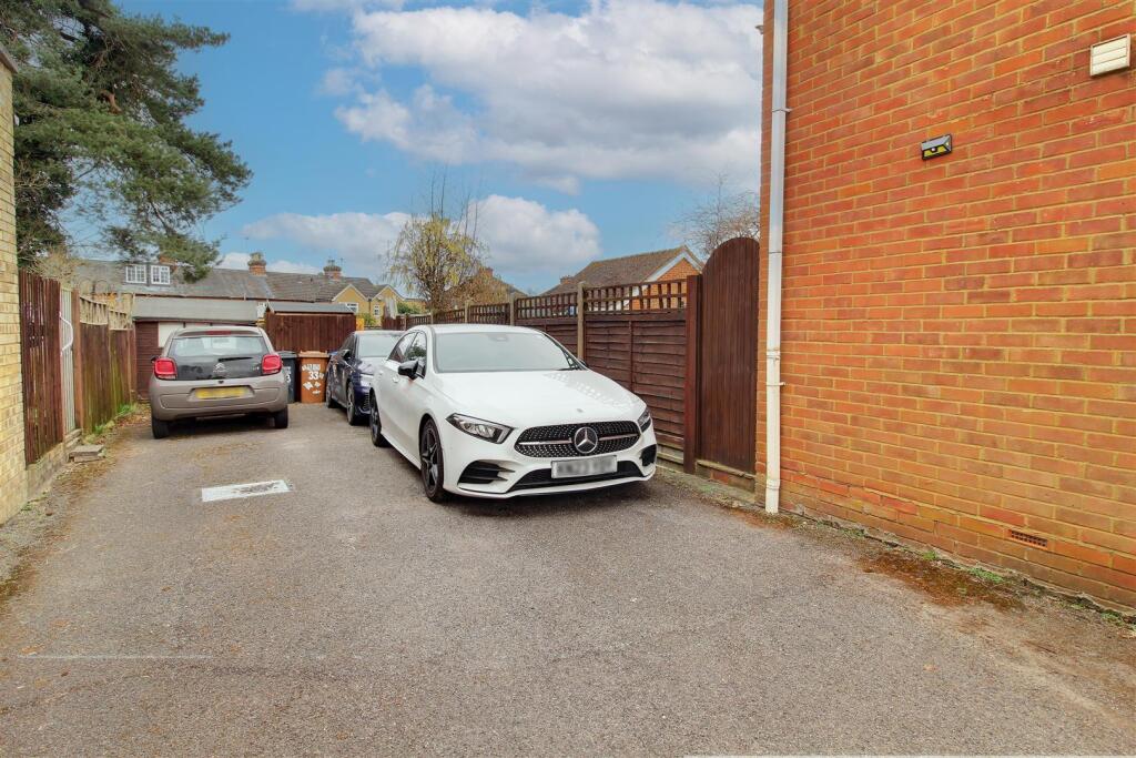 Additional image 23 of 33 Welham Manor, Welham Green