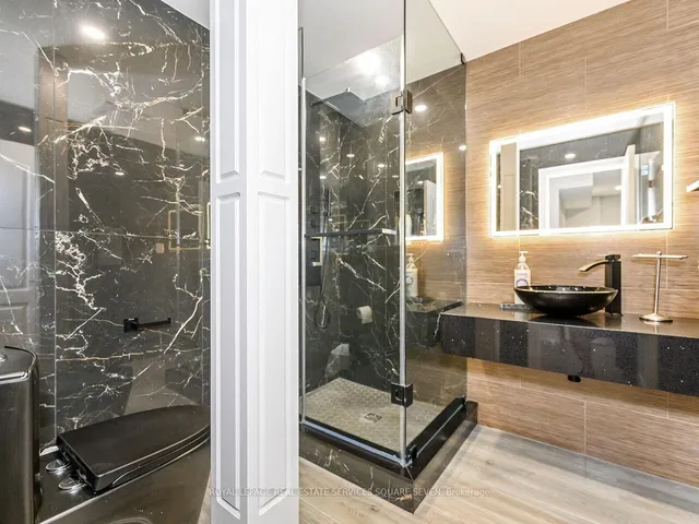 房产图片 43 - 2335 Awenda Dr