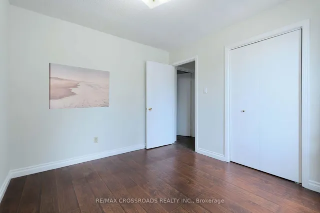 Additional image 23 of 17 Brownridge Cres