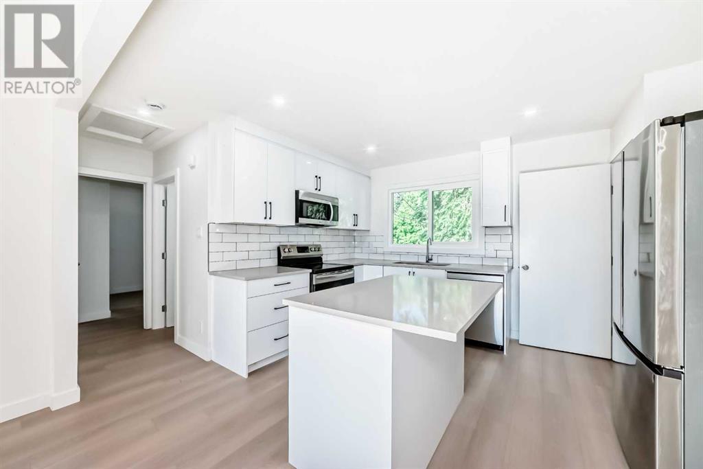 1523 48 Street SE|Calgary, Alberta T2A1R8