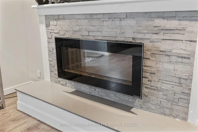 Additional image 29 of 423 QUEEN VICTORIA Dr