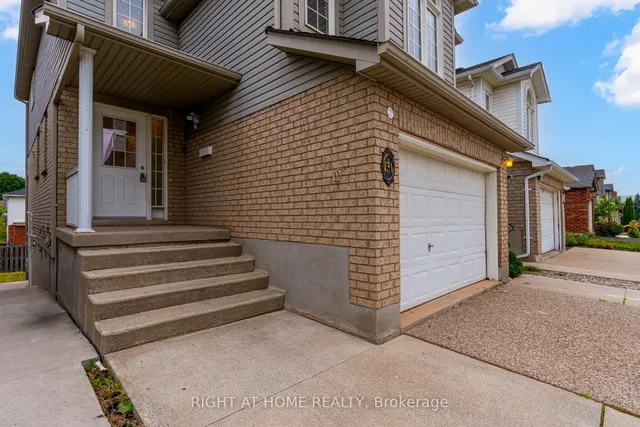 Additional image 2 of 131 Peach Blossom Cres