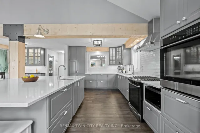 Additional image 17 of 68 Steepleridge St