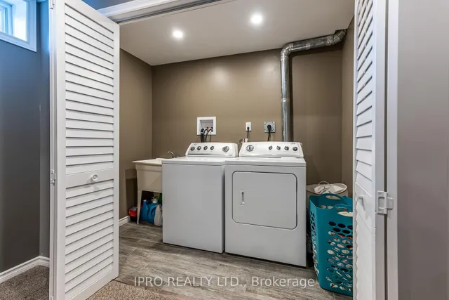 Additional image 40 of 25 Stoneglen Way