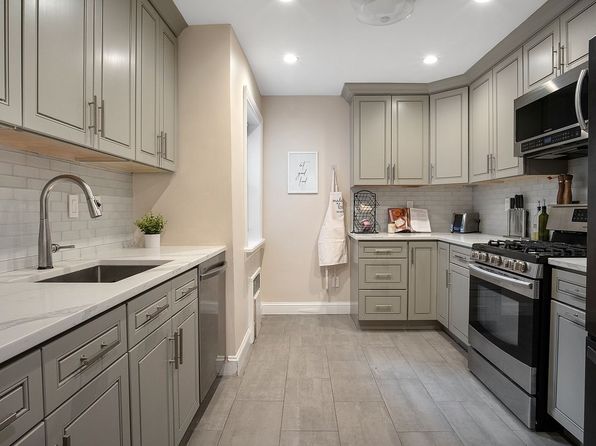 94-31 59th Ave #2E, Elmhurst, NY 11373