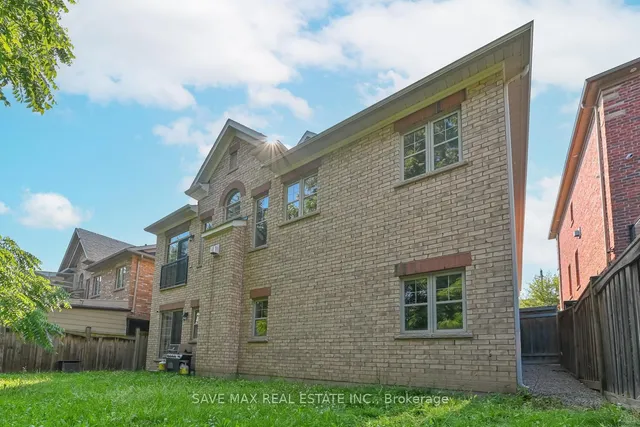 Additional image 50 of 11 Haywood Dr