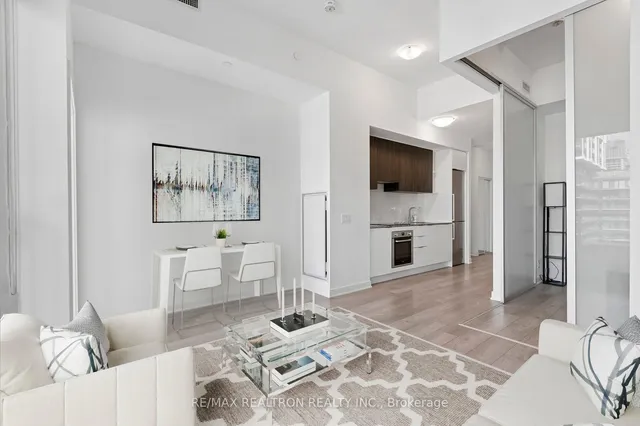 Additional image 9 of 120 Parliament St Unit 620