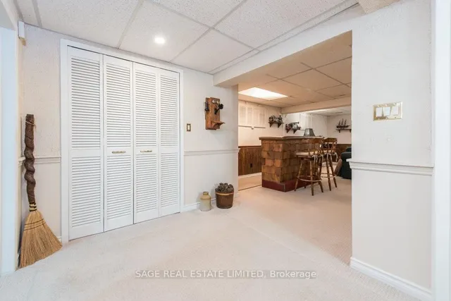 Additional image 26 of 529 Kenmarr Cres