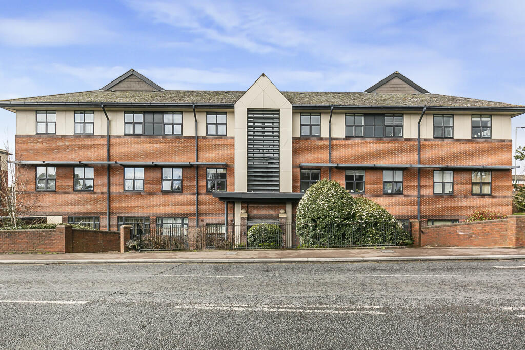 Great North Road, Hatfield, Hertfordshire, AL9