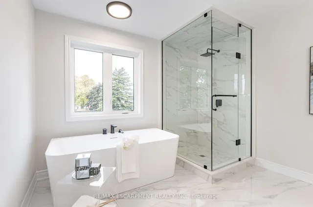 Additional image 8 of 65 Seabreeze Cres