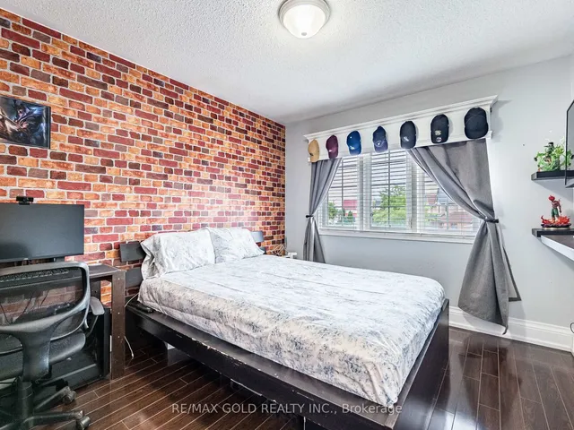 Additional image 23 of 22 Salonica Rd