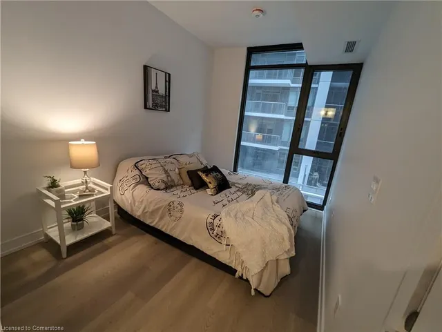 Additional image 22 of 1 Jarvis St Unit 518