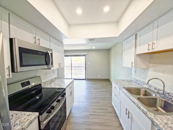 3810 N Maryvale Pkwy APT 2075, Phoenix, AZ 85031