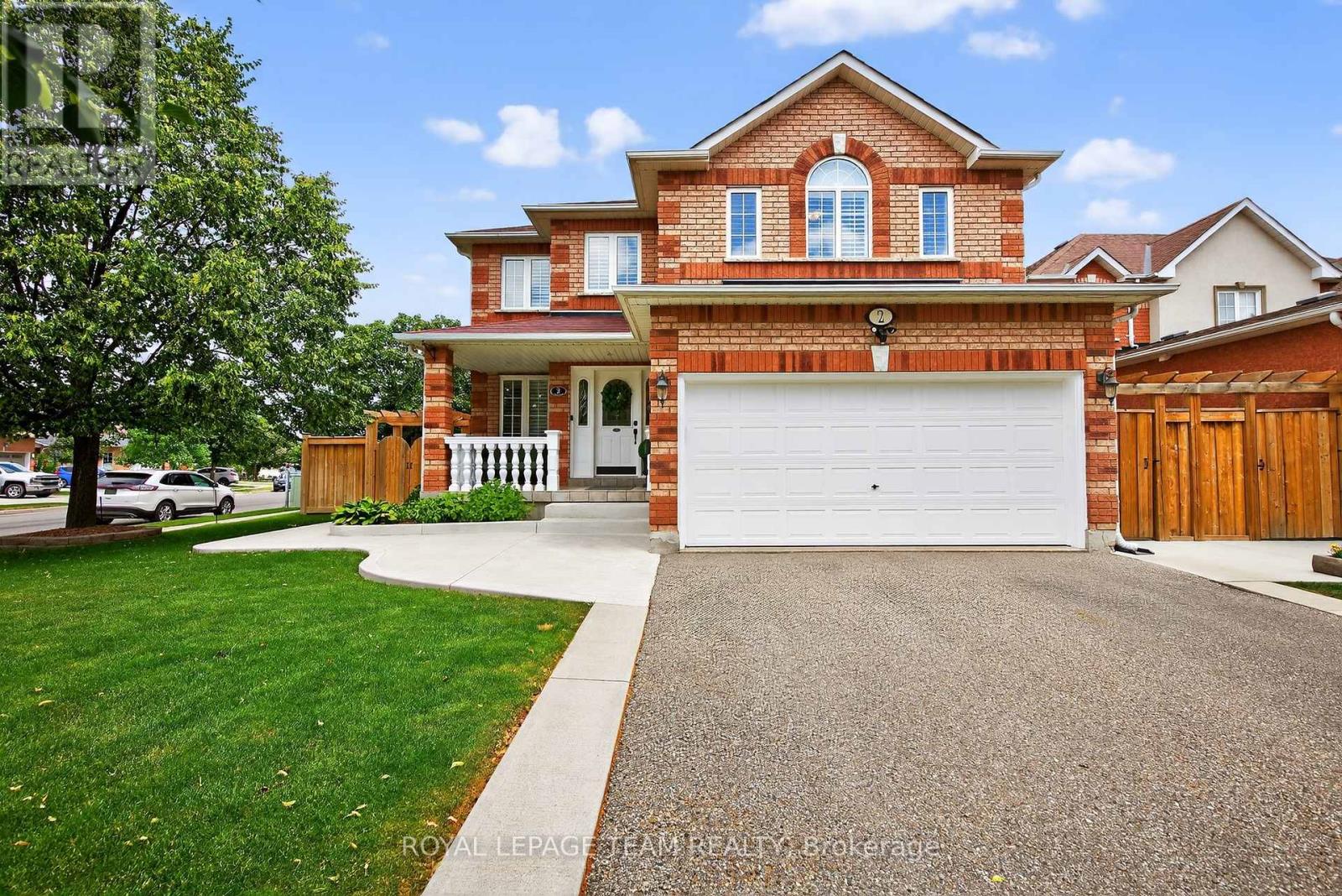 2 TORADA COURT|Brampton (Snelgrove), Ontario L7A1H6