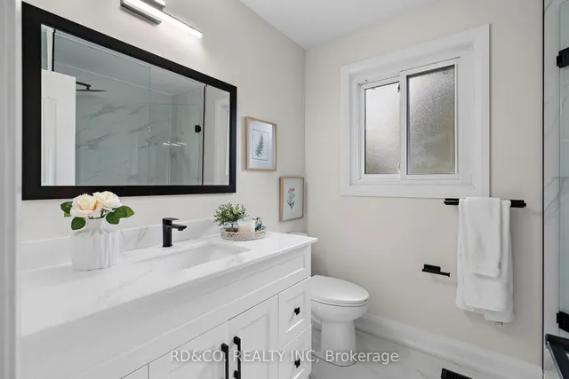 Additional image 38 of 114 Agincourt Dr