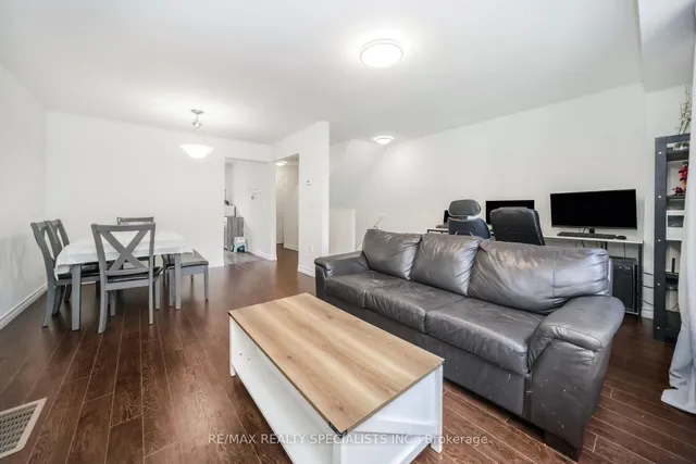 Additional image 8 of 38 Ellis Dr