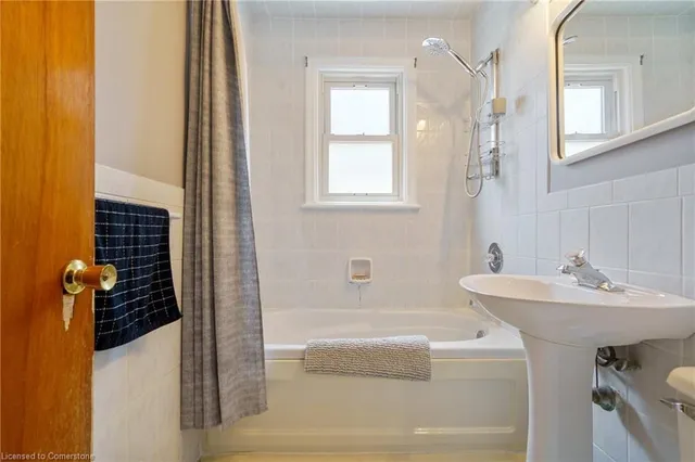 Additional image 16 of 402 East 37th St